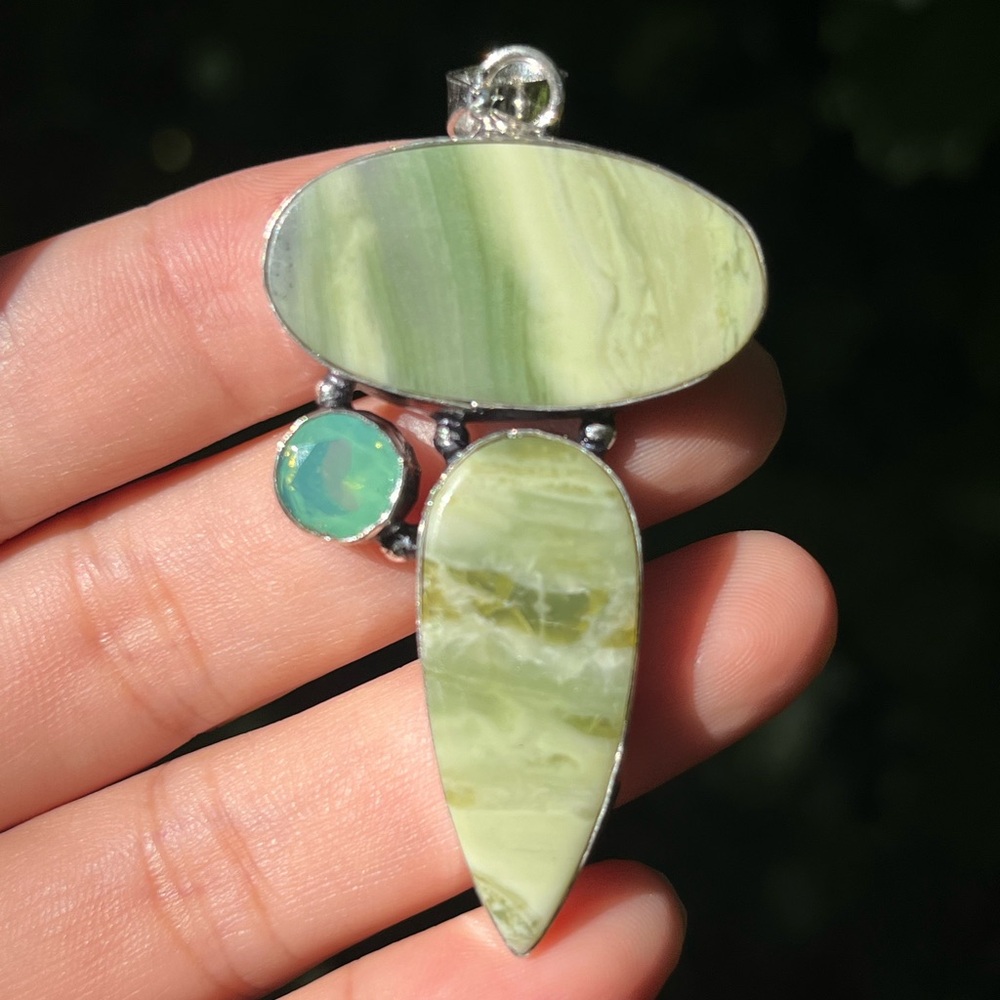 Silver plated Larsonite opalite‎ pendant